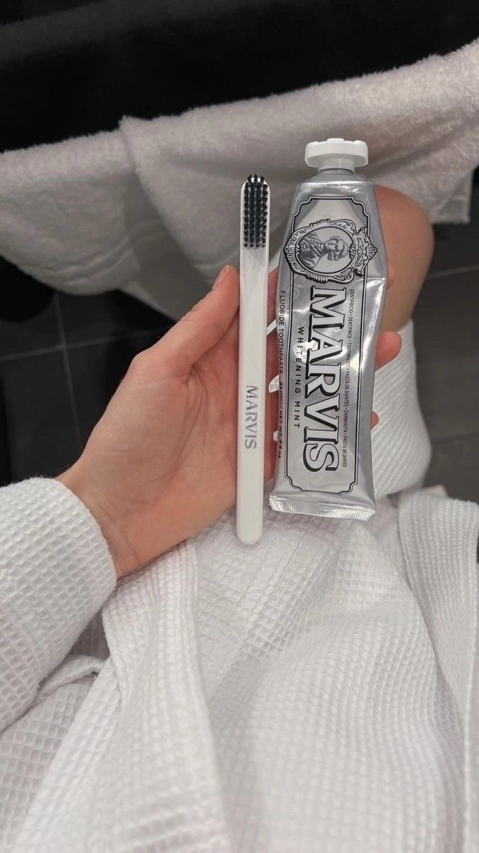 خمیردندان سفیدکننده مارویس ایتالیا